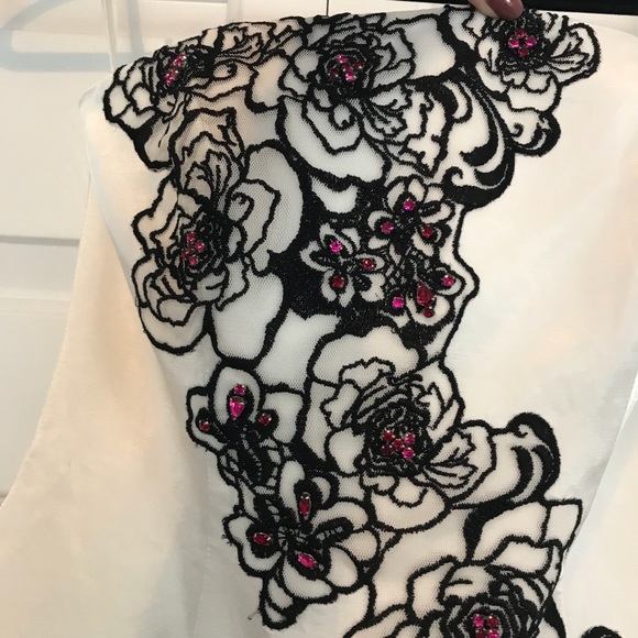 White House Black Market strapless top - Picture 3 of 7